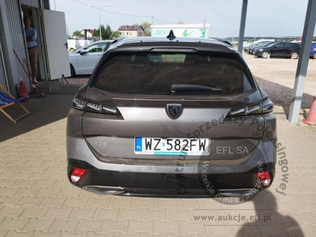 5 - Peugeot  308  2023r. WZ582FW Pojazd znajduje się w firmie ARCTOS GROUP sp. z o.o. Al. Krakowska 7, 02-183 Warszawa
