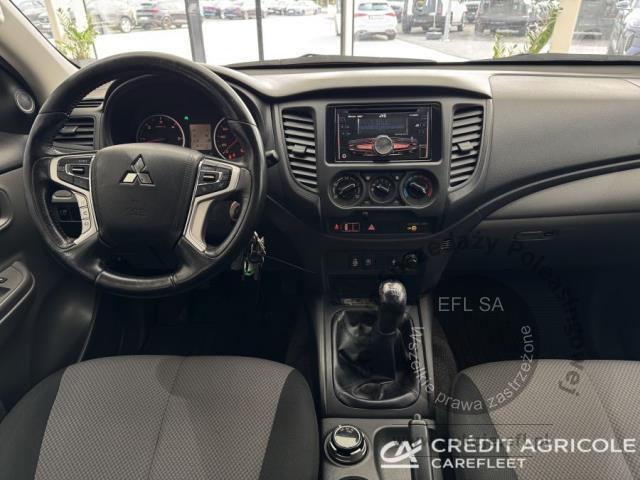 6 - Mitsubishi L 200 L200 2.4 d DC Invite 2019r. KR2PH98 Pojazd znajduje się w firmie AACAR sp. z o.o. Kasztanowa 5, 32-400 Jawornik