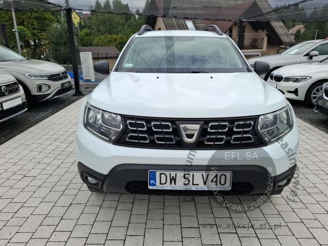 4 - Dacia Duster 1.5 Blue dCi Essential 2021r. DW5LV40 Pojazd znajduje się w firmie AACAR sp. z o.o. Kasztanowa 5, 32-400 Jawornik