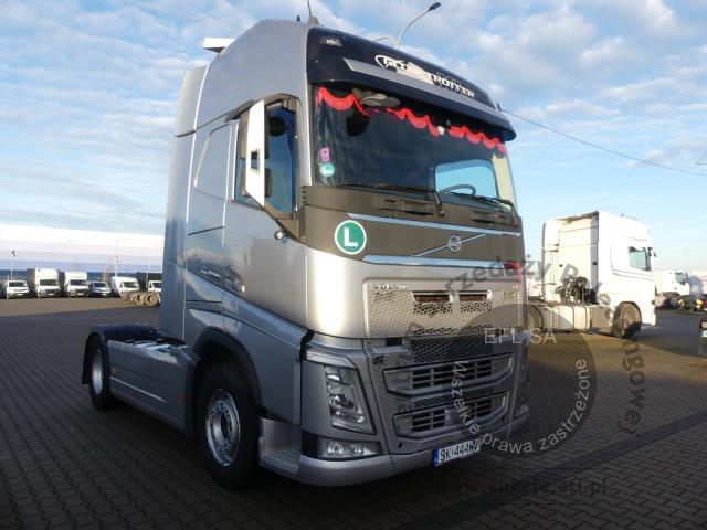 3 - VOLVO FH 500 4X2 AUTOMAT 2018r.