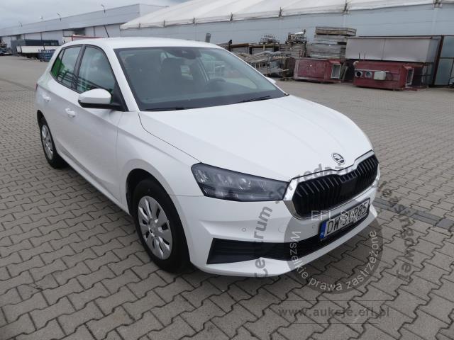 2 - Skoda Fabia 1.0 Ambition Hatchback 2023r. DW3VR85 Magnice