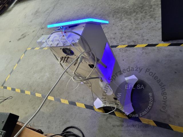 4 - Urządzenie kosmetyczne AYCOM HYDRO-OXY