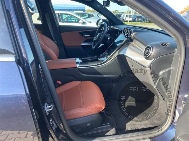 9 - MERCEDES BENZ GLC 300 DE 4-MATIC AVANTGARDE plug-in 2024r. DX31068 Magnice