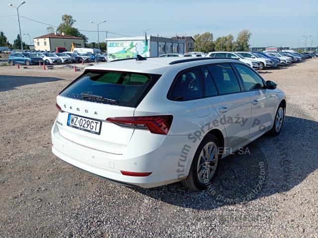 3 - SKODA Octavia 2.0 TDI Ambition DSG 2023r. WZ029GT Pojazd znajduje się w firmie ARCTOS GROUP sp. z o.o. Al. Krakowska 7, 02-183 Warszawa