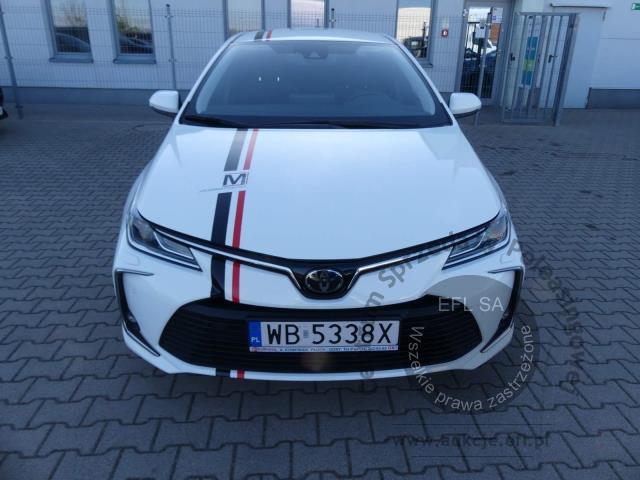 3 - TOYOTA COROLLA 1.5 VVTI SEDAN 2022r.