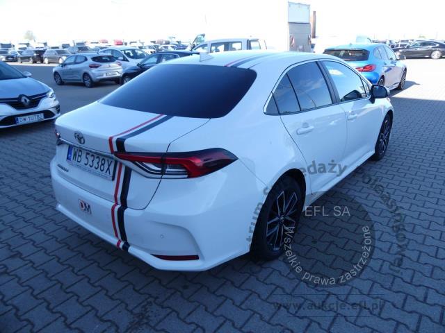 5 - TOYOTA COROLLA 1.5 VVTI SEDAN 2022r.