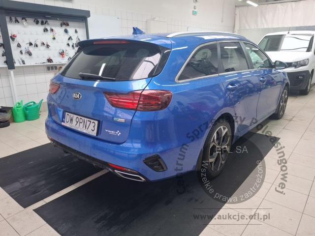 6 - Kia  Cee'd 2021r. DW9PN73 Pojazd znajduje się w firmie AACAR sp. z o.o. Kasztanowa 5, 32-400 Jawornik