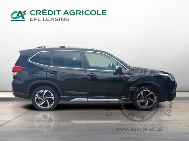 4 - SUBARU FORESTER2.0 E-BOXER 2022r.