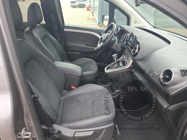 8 - Mercedes T klasa T 180 d Progressive Aut. 2023r. Magnice DW1VP67