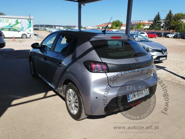 2 - Peugeot 208 1.2 PureTech Like S&amp;S 2021r. DW8RK15 Pojazd znajduje się w firmie ARCTOS GROUP sp. z o.o. Al. Krakowska 7, 02-183 Warszawa