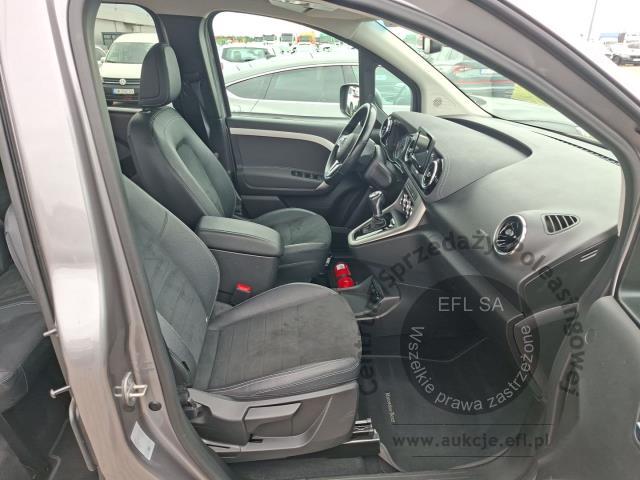 10 - MERCEDES-BENZ T180 D PROGRESSIVE 2023r. DW5VW93 Magnice