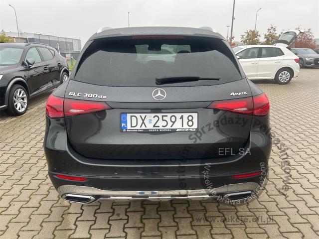6 - MERCEDES BENZ GLC 300 DE 4-MATIC AVANTGARDE 2024r. DX25918 UWAGA!! Pojazd znajduje się w firmie Arctos Sp. z o.o. Warszawa, Al. Krakowska 7, 02-183 Warszawa