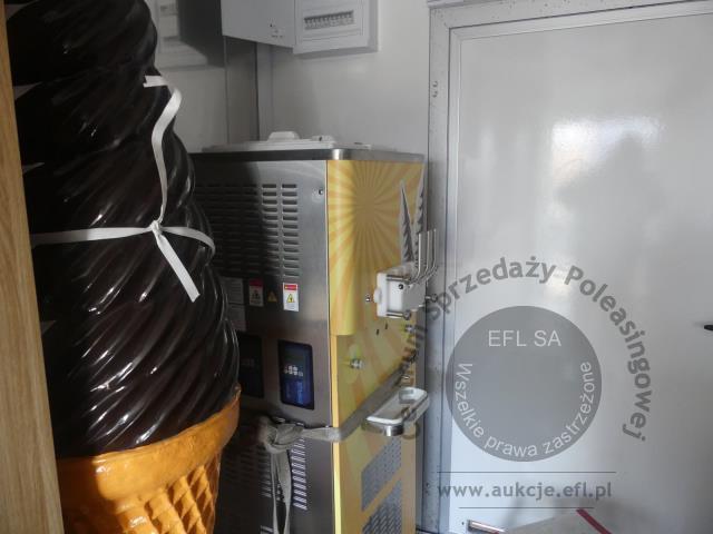 15 - Przyczepa gastronomiczna "LODY-GOFRY" TA-NO wraz z wyposażeniem 2024r.
