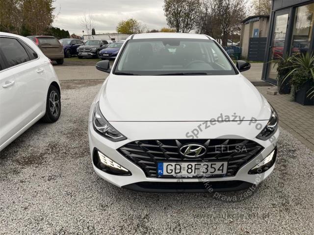 6 - Hyundai  i30  2022r. GD8F354 Pojazd znajduje się w firmie MDM AUTO sp. z o.o. ul. Zawodników 1, 80-729 Gdańsk