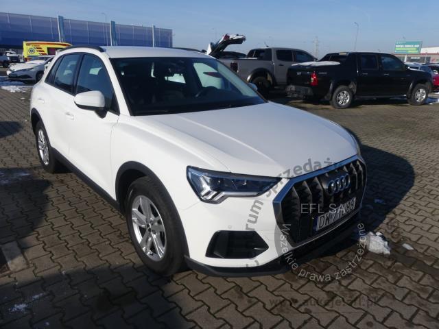 5 - Audi Q3 35 TFSI S tronic 2022r. DW7TU88 Magnice