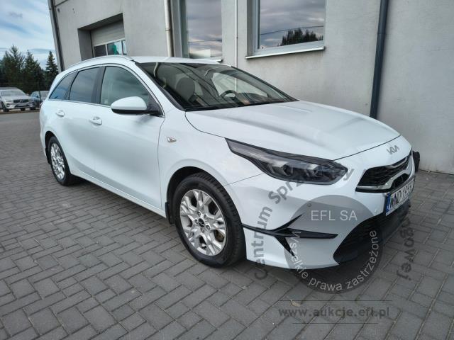 2 - Kia Ceed 1.0 T-GDI M 2022r. WND1955C UWAGA!! Pojazd znajduje się w firmie ERAC sp. z o.o. Al. Krakowska 52, 05-090 Janki