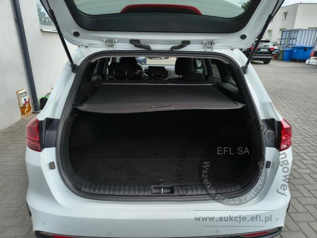 11 - Kia Ceed 1.0 T-GDI M 2022r. WND1955C UWAGA!! Pojazd znajduje się w firmie ERAC sp. z o.o. Al. Krakowska 52, 05-090 Janki