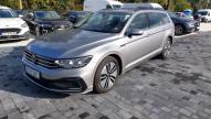 Volkswagen Passat 1.4 TSI Plug-In Hybrid  2022r. SK972WT Uwaga! Pojazd znajduje się w firmie AACAR sp. z o.o. Jawornik 90, 32-400 Myślenice