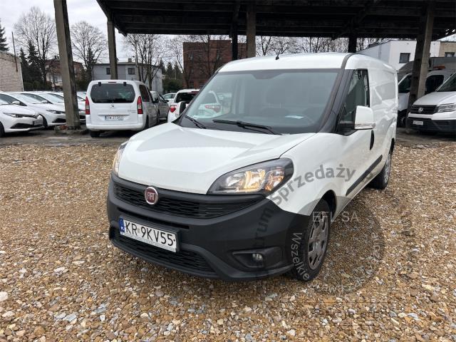 1 - Fiat Doblo Cargo Doblo Maxi 1.6 MJ  2019r. KR9KV55 UWAGA!! Pojazd znajduje się w lokalizacji: Katowice 40-689, Małachowskiego 16