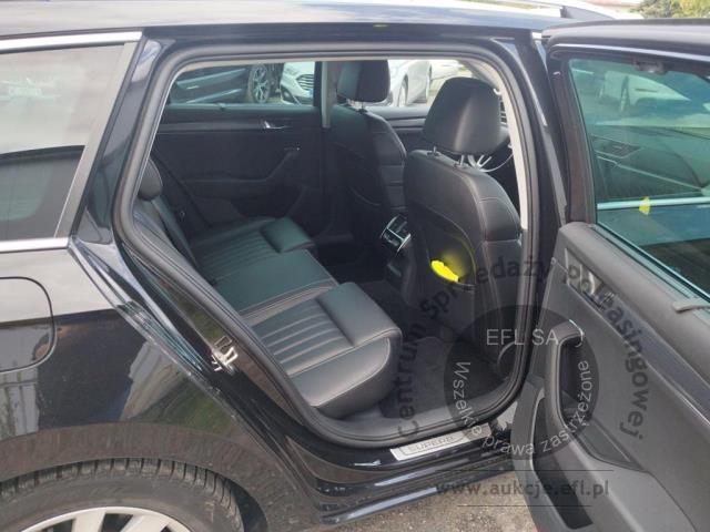 10 - Skoda Superb 2.0 TDI SCR 4x4 Style DSG 2020r. WW131SG UWAGA!! Pojazd znajduje się w lokalizacji: Warszawa, Al. Krakowska 7, 02-183 Warszawa