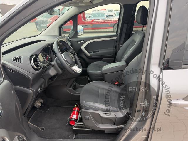 7 - MERCEDES - BENZ T 180 D PROGRESSIVE AUTOMAT 2025r. DX57947 Magnice