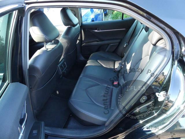 8 - Toyota Camry 2.5 Hybrid Executive CVT 2021r. PO4WN03 Uwaga!! Pojazd znajduje się w firmie MDM AUTO sp. z o.o. ul. Zawodników 1, 80-729 Gdańsk
