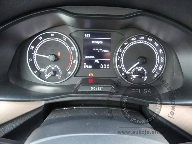 9 - Skoda Kamiq 1.0 TSI Style 2021r. SK334VW Magnice