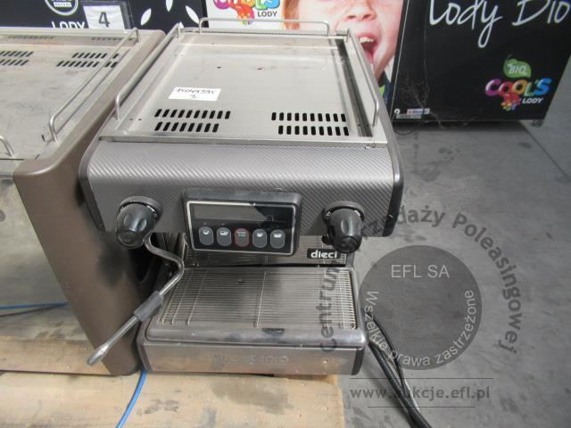 8 - Kolbowy ekspres do kawy - 1 gr CASADIO - DIECI