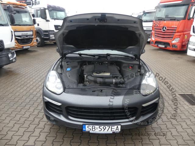 8 - PORSCHE CAYENNE 3.6 V6 AUTOMAT 2016r.
