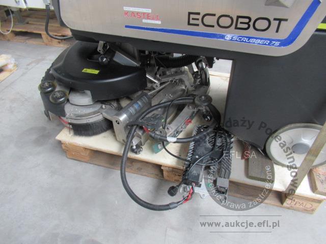10 - Autonomiczna maszyna czyszcząca ECOBOT SCRUBBER 75