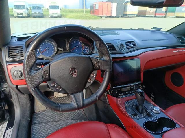 9 - MASERATI  GRANTURISMO 4.7 V8 460KM 2018r.