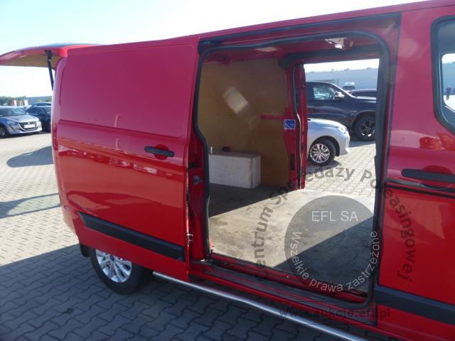 9 - FORD TRANSIT CUSTOM 2.0 FURGON 2019r.