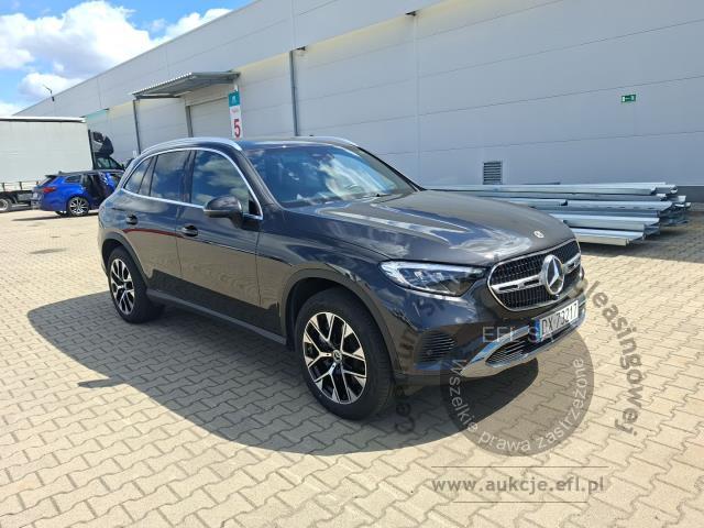 2 - MERCEDES-BENZ GLC 300 de 4-Matic Avantgarde  2025r. DX73217 Magnice