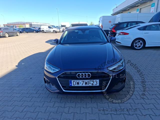 2 - Audi A4 35 TDI mHEV S tronic 2022r. DW7WF23 Pojazd znajduje się w firmie ARCTOS GROUP sp. z o.o. Al. Krakowska 7, 02-183 Warszawa