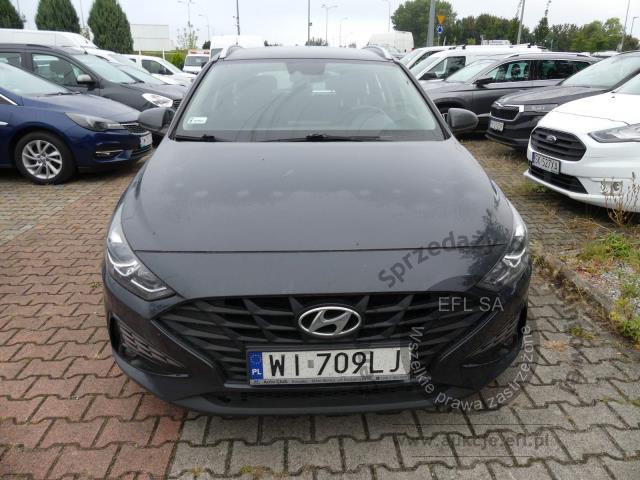 2 - Hyundai  i30 1.6 D Classic + DCT Kombi 2021r. WI709LJ AUTO MOTO CENTRUM Sp. z o.o. Poznań 61-312, ul. Ostrowska 328