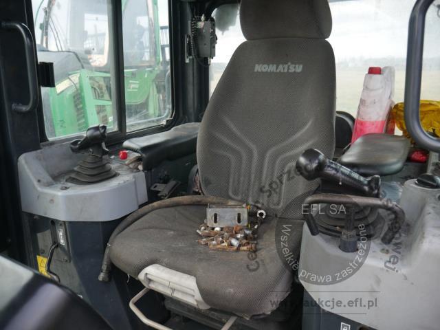 26 - Spycharka gąsienicowa KOMATSU D51PX-22 2010r.