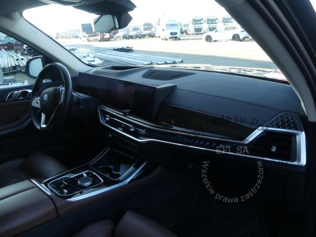 10 - BMW X7 xDrive40d mHEV automat 2022r. DW5UK59 Magnice