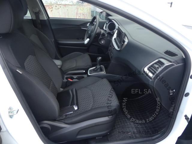 11 - Kia Ceed 1.0 T-GDI S Kombi 2022r. DW4SK49 Magnice