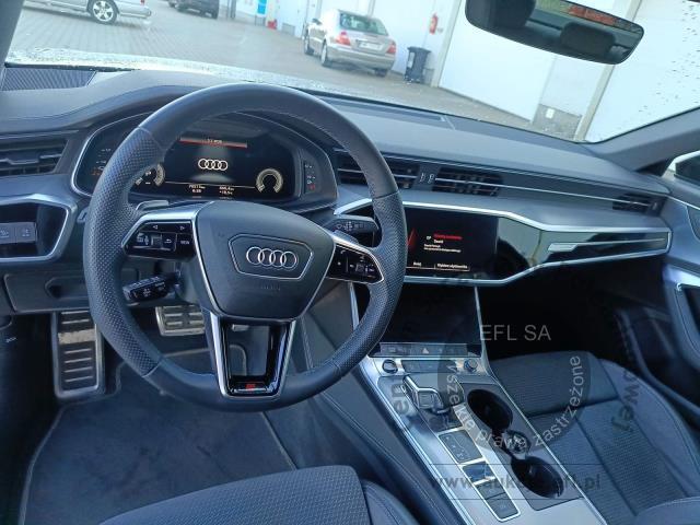 5 - AUDI A6 50 TFSI E QUATTRO PLUG IN 2024r.
