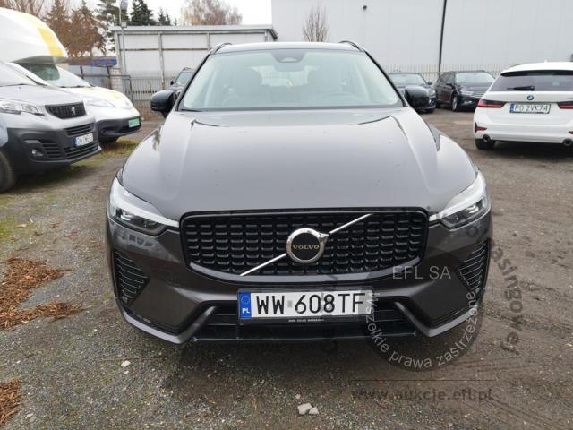 6 - Volvo  XC 60 B5 D AWD Plus Dark aut 2022r. WW608TF Pojazd znajduje się w firmie ARCTOS GROUP sp. z o.o. Al. Krakowska 7, 02-183 Warszawa