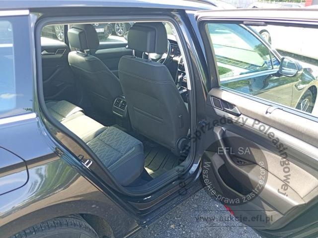 9 - Volkswagen  Passat  2023r. WZ428GF Pojazd znajduje się w firmie ARCTOS GROUP sp. z o.o. Al. Krakowska 7, 02-183 Warszawa