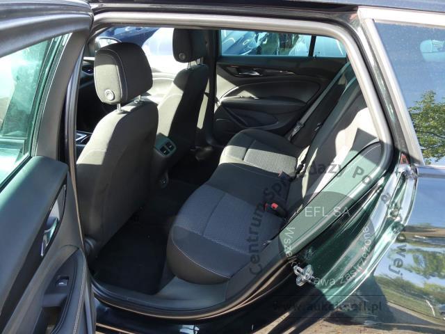 8 - Opel Insignia 2.0 CDTI Business  2021r. PO4WH59 AUTO MOTO CENTRUM Sp. z o.o. Poznań 61-312, ul. Ostrowska  328