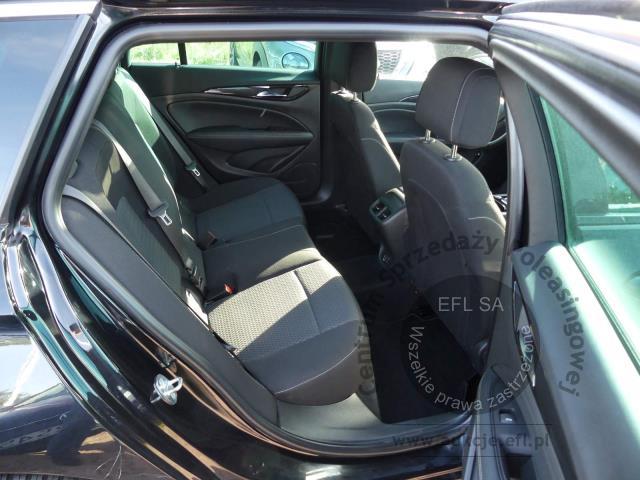 9 - Opel Insignia 2.0 CDTI Business  2021r. PO4WH59 AUTO MOTO CENTRUM Sp. z o.o. Poznań 61-312, ul. Ostrowska  328