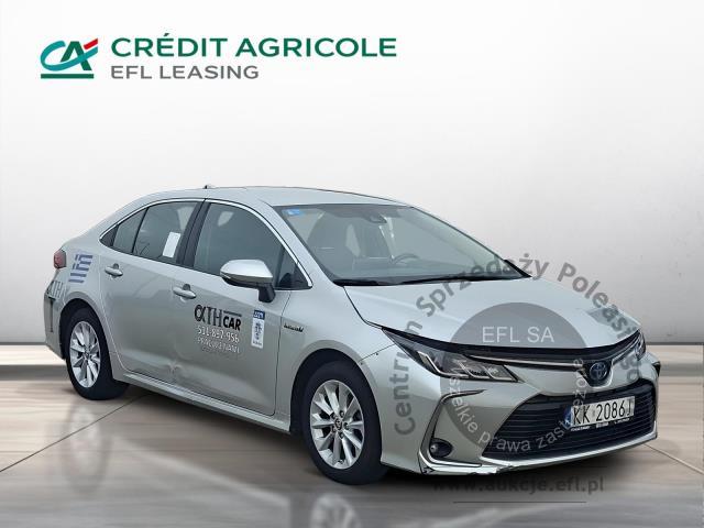 5 - TOYOTA COROLLA 1.8 HYBRID COMFORT 2021r.