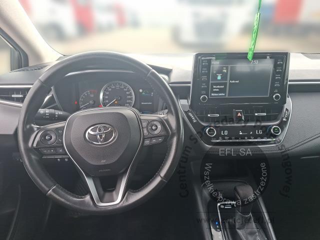 8 - TOYOTA COROLLA 1.8 HYBRID COMFORT 2021r.