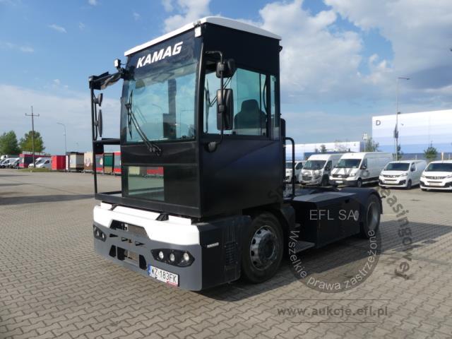 1 - Ciągnik terminalowy KAMAG PT AUTOMAT  2022r.
