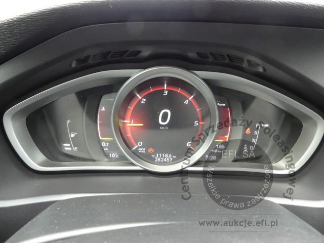 3 - VOLVO V40 D2 2.0 120KM  2017r.