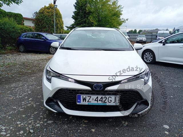 2 - Toyota Corolla 1.8 Hybrid Comfort 2023r. WZ442GJ Pojazd znajduje się w firmie ARCTOS GROUP sp. z o.o. Al. Krakowska 7, 02-183 Warszawa
