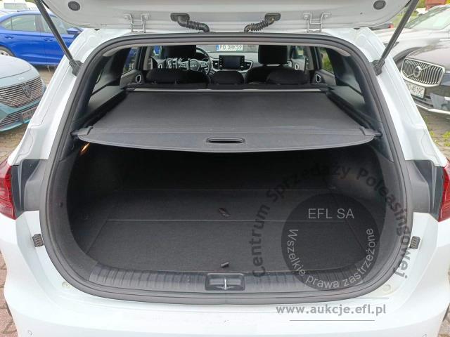 9 - Kia Ceed 1.5 T-GDI M Kombi 2022r. PY05152 UWAGA!! Pojazd znajduje się w firmie AUTO MOTO CENTRUM sp. z o.o. ul. Ostrowska 328 (przy Trasie Katowickiej) 61-312 Poznań