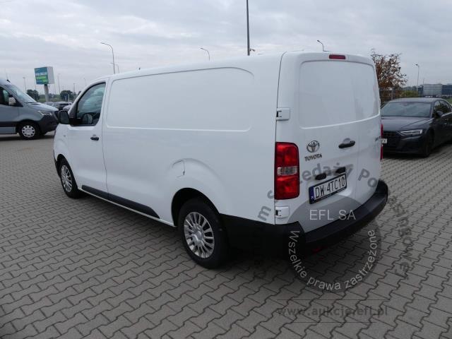 4 - Toyota Proace 2.0 D-4D Long 3,1t 2022r. DW4TC10 Magnice